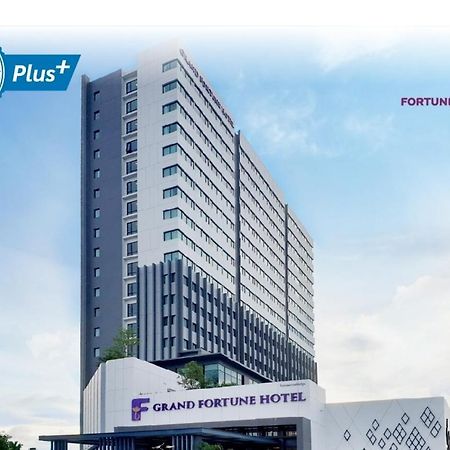 Grand Fortune Hotel Nakhon Si Thammarat Eksteriør billede